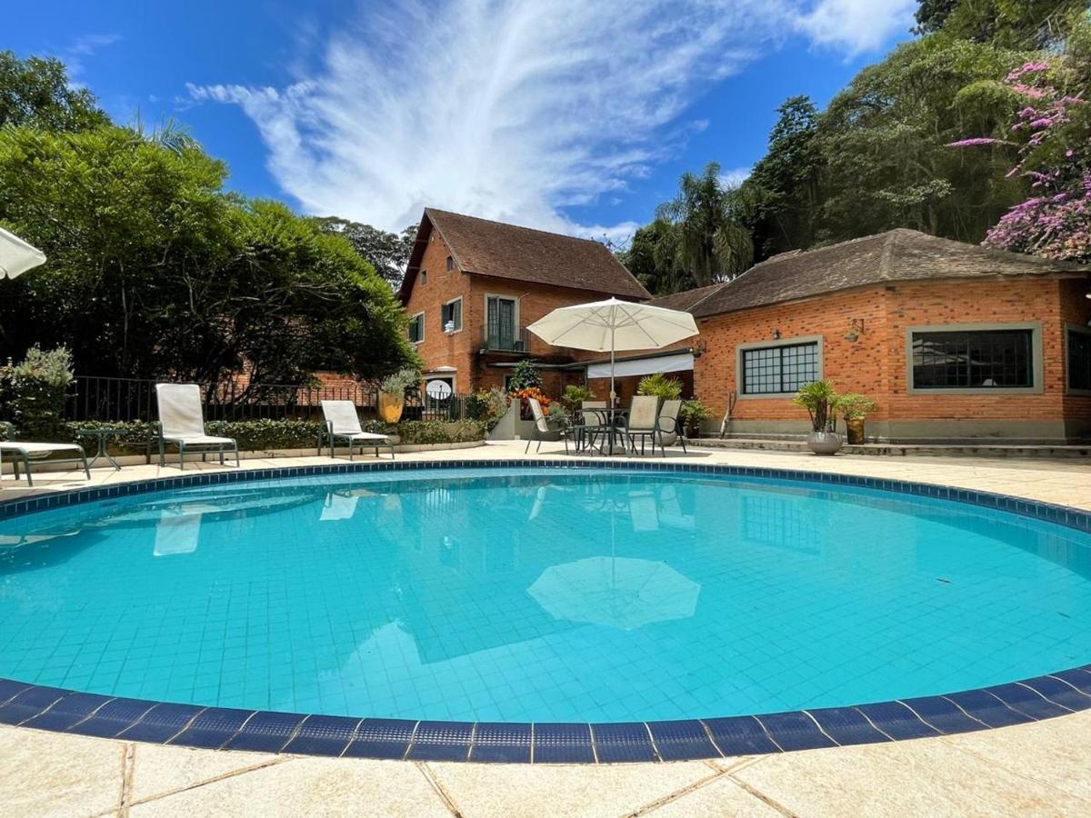 Villa Serena Bed & Breakfast Embu Eksteriør bilde