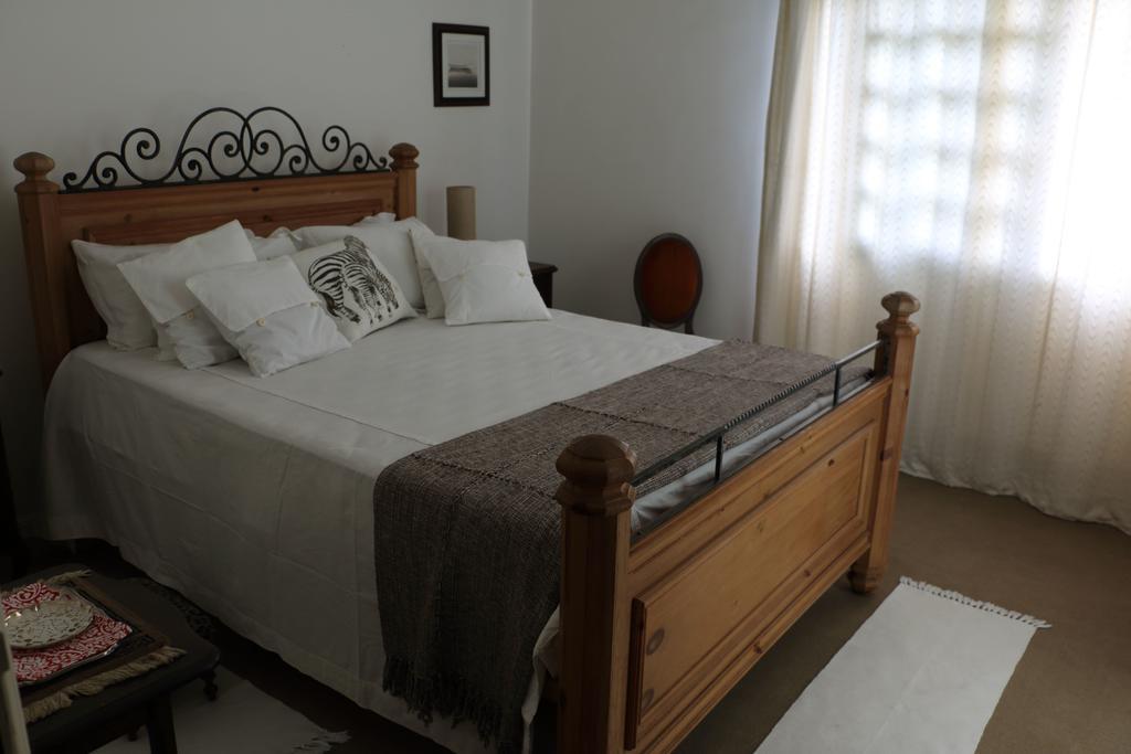 Villa Serena Bed & Breakfast Embu Eksteriør bilde